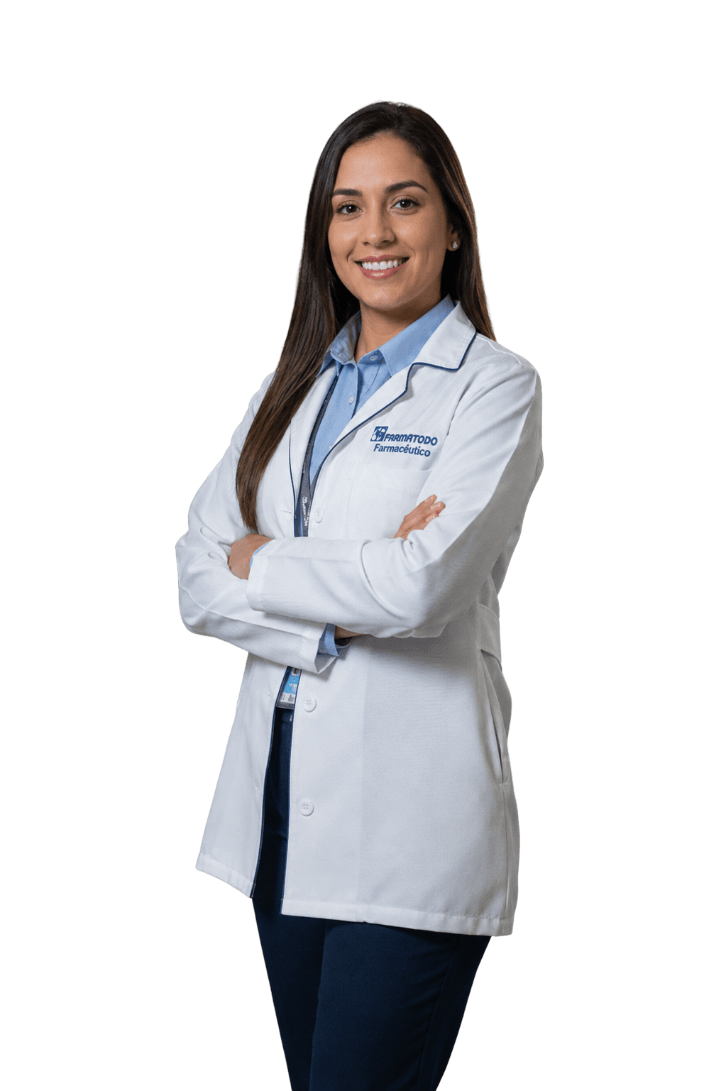 Farmacéutica de Farmatodo sonriendo con los brazos cruzados